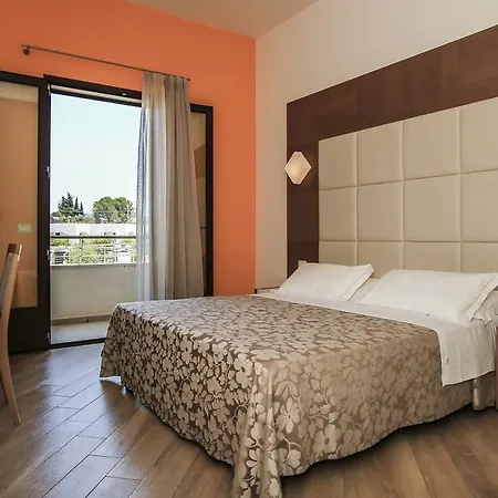 La Casarana Wellness Ecoresort 4*